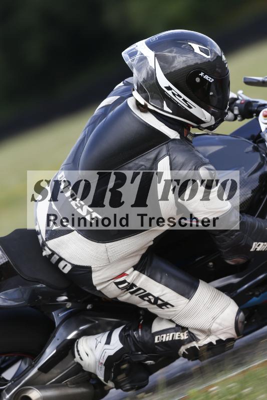 Archiv-2025/22 06.06.2025 DISCOVER the BIKE ADR/Race 3 rot/backside